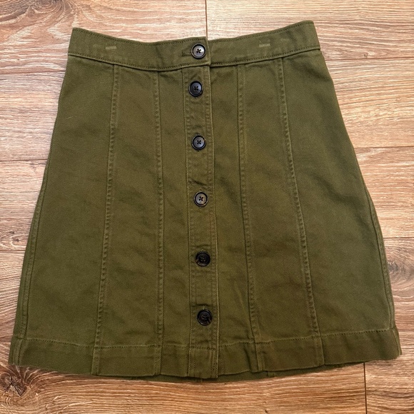 Banana Republic Dresses & Skirts - Green Denim Button Front Skirt